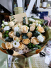艾斯维娜鲜花速递向日葵混搭花束生日礼物全国同城配送 19朵香槟玫瑰混搭欧式花束 实拍图