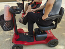 皮皮熊小红车老年代步电动车带娃母子车四轮老年人高续航家用折叠代步 24V【智能款-S1红色单座】电池可拆-智能安全驾驶系统 实拍图