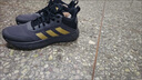 adidas OWNTHEGAME 2.0低帮团队款实战运动篮球鞋男子阿迪达斯 灰色/黑色/金色   42.5 实拍图