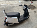 新日电动摩托车72V35Ah石墨烯电池160km长续航电摩1200W大电机智能电动车通勤代步外卖两轮电瓶车 曙光白-智能版 实拍图