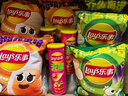 乐事（Lay's）无限薯片 黑椒牛扒味 104g 罐装 膨化食品  零食 休闲食品 实拍图