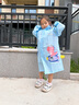 牧萌 儿童雨衣男女童带书包位宝宝幼儿园小学生雨鞋套装防水卡通雨披 浅蓝火箭恐龙 XL码（建议身高115-125cm） 实拍图