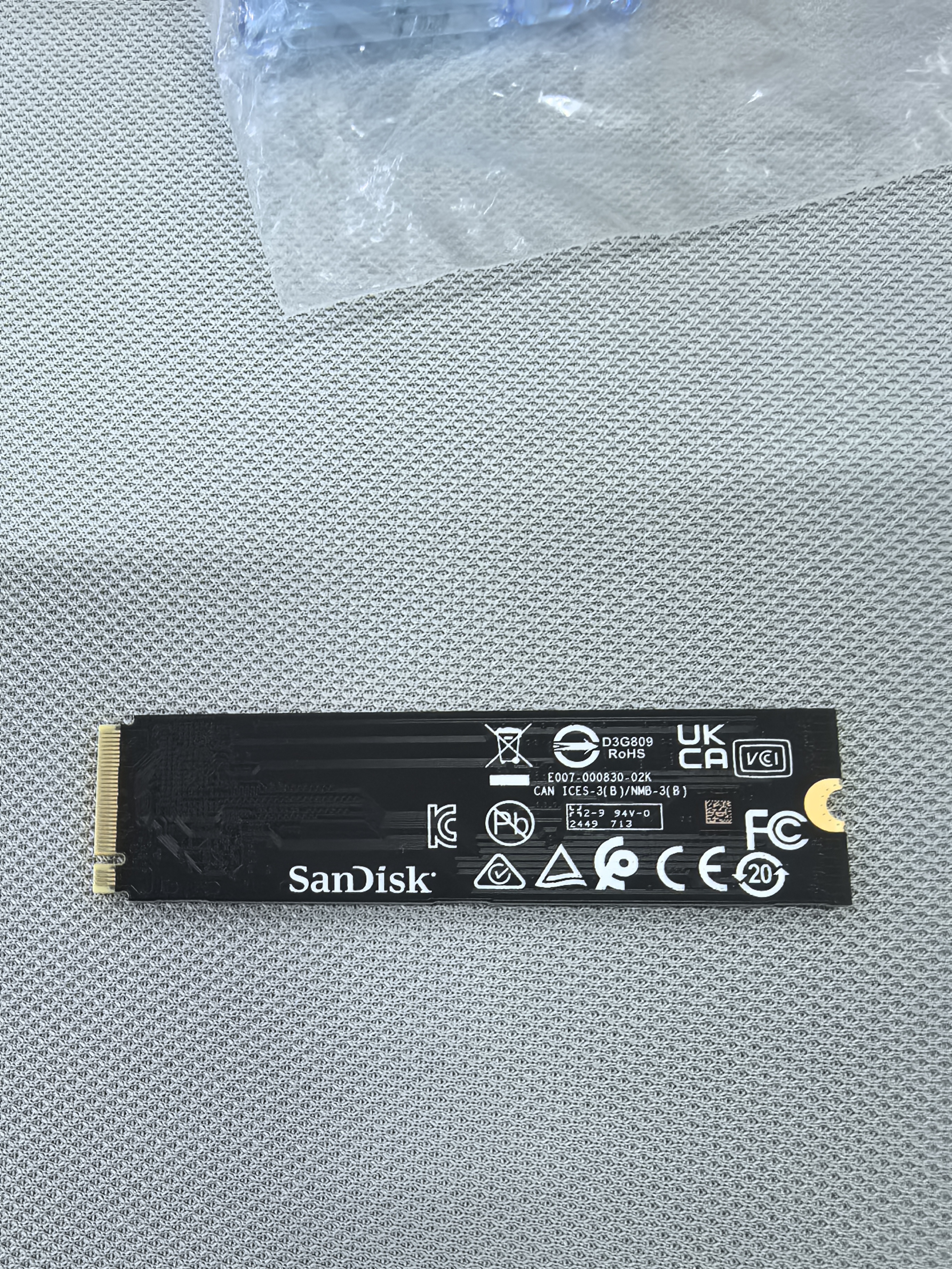 西部数据（WD）SSD固态硬盘 SN7100 PCIe4.0（NVMe协议） M.2接口 AI电脑配件 笔记本电脑游戏硬盘 SN7100|电竞优选 4TB 实拍图