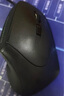 SANWA SUPPLY中手有线静音办公鼠标 人体工学垂直竖握 游戏吃鸡 蓝光LED 多档DPI 6键 磨砂黑色 线长1.8m 实拍图