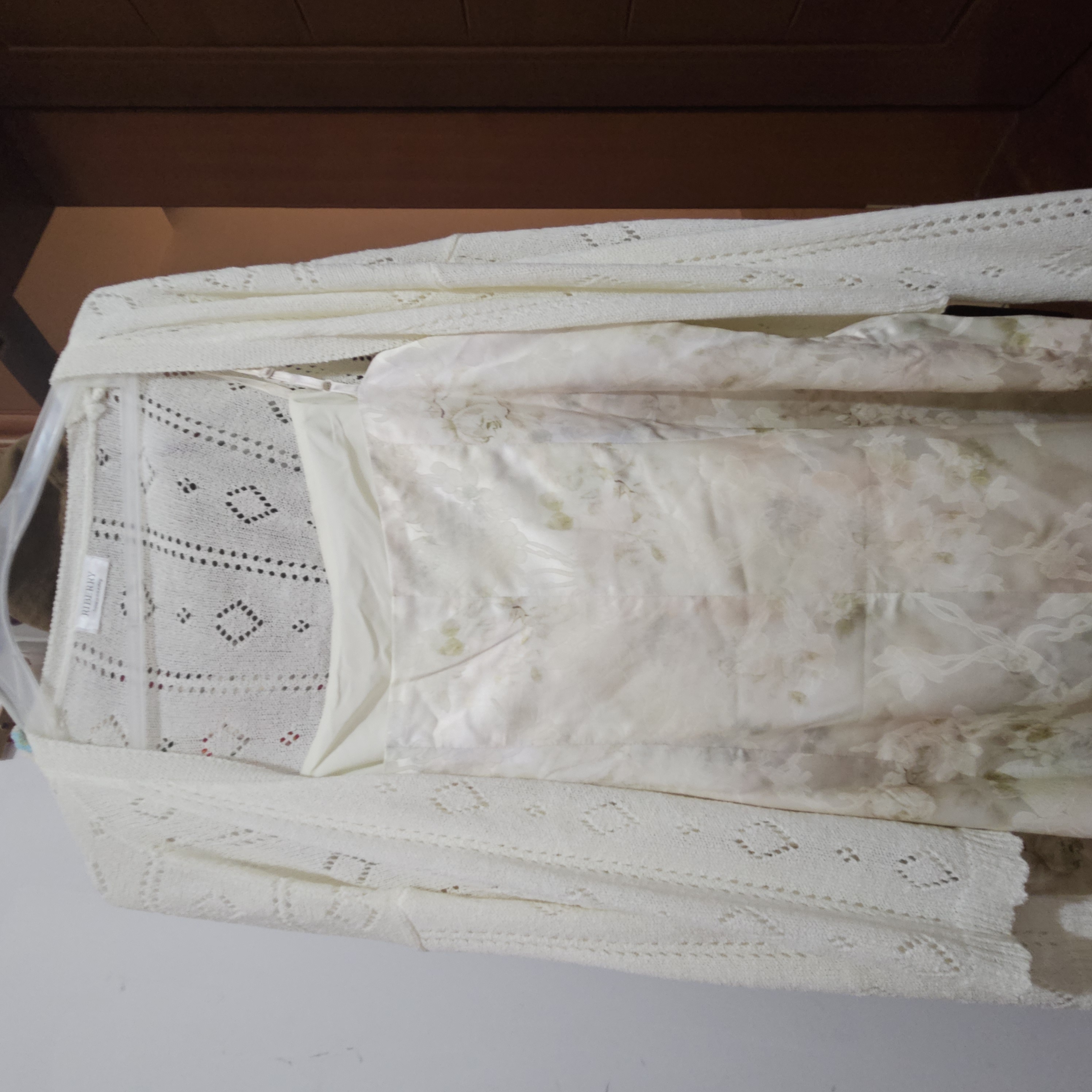 自巧小个子茶歇法式碎花吊带连衣裙2024新款女夏季设计感收腰裙子 剪影花吊带裙 XS (2码) 实拍图