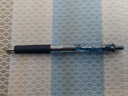 uni三菱 uni-ball UMN-138按动蓝黑色中性笔高颜值0.38mm签字笔商务学生专用水笔水性笔 1支 实拍图