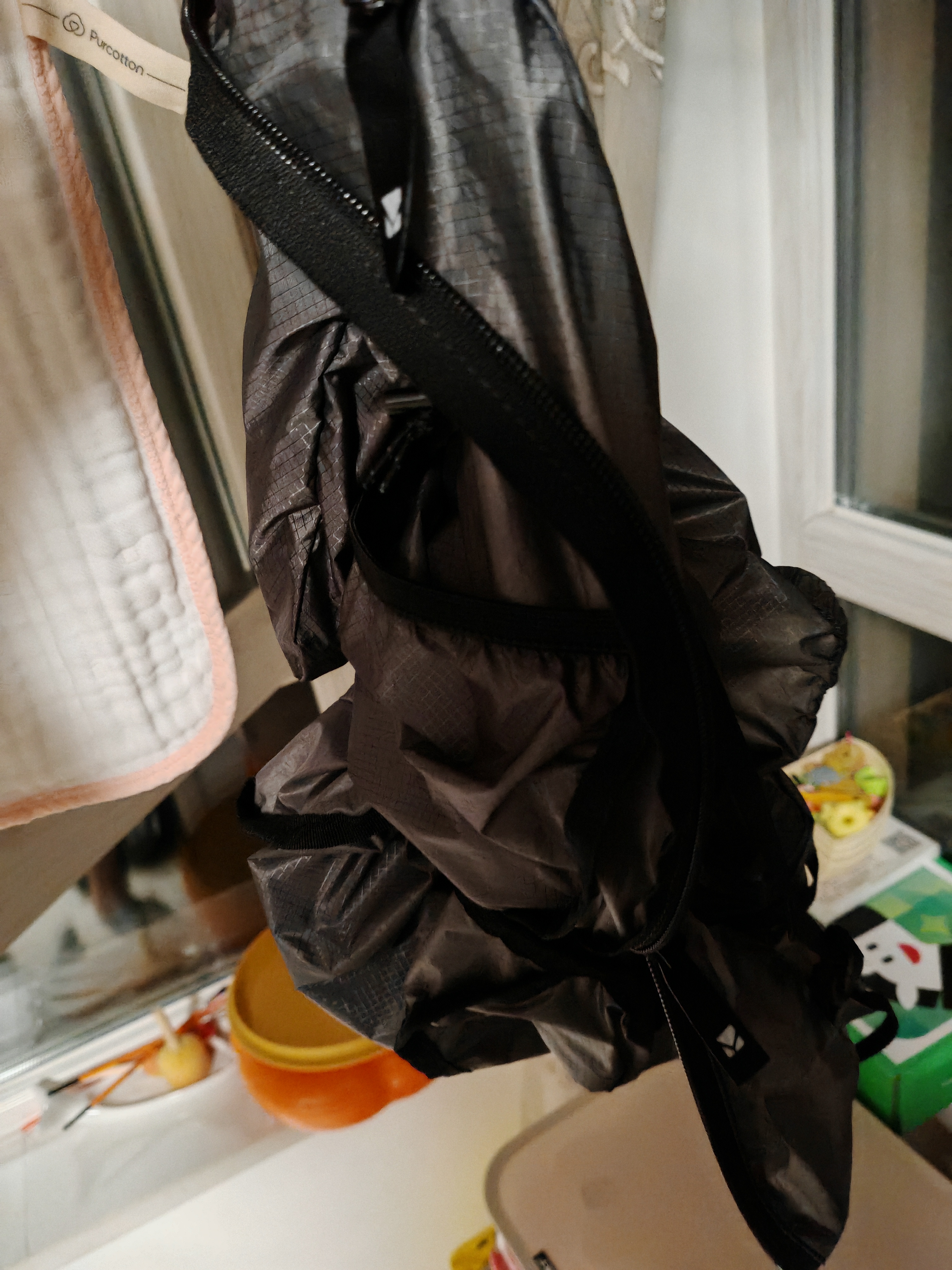 牧高笛冷山轻羽皮肤包 户外超轻防水折叠背包旅行通勤双肩包20L 【拉链款】云崖灰 实拍图