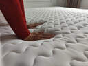 金橡树绗缝乳胶床垫榻榻米双人床垫泰国进口床垫 轻享 1.8*2米 软硬适中 实拍图