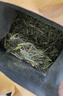 西湖牌2025新茶上市绿茶雨前浓香龙井茶传统纸包春茶200g自己喝 实拍图