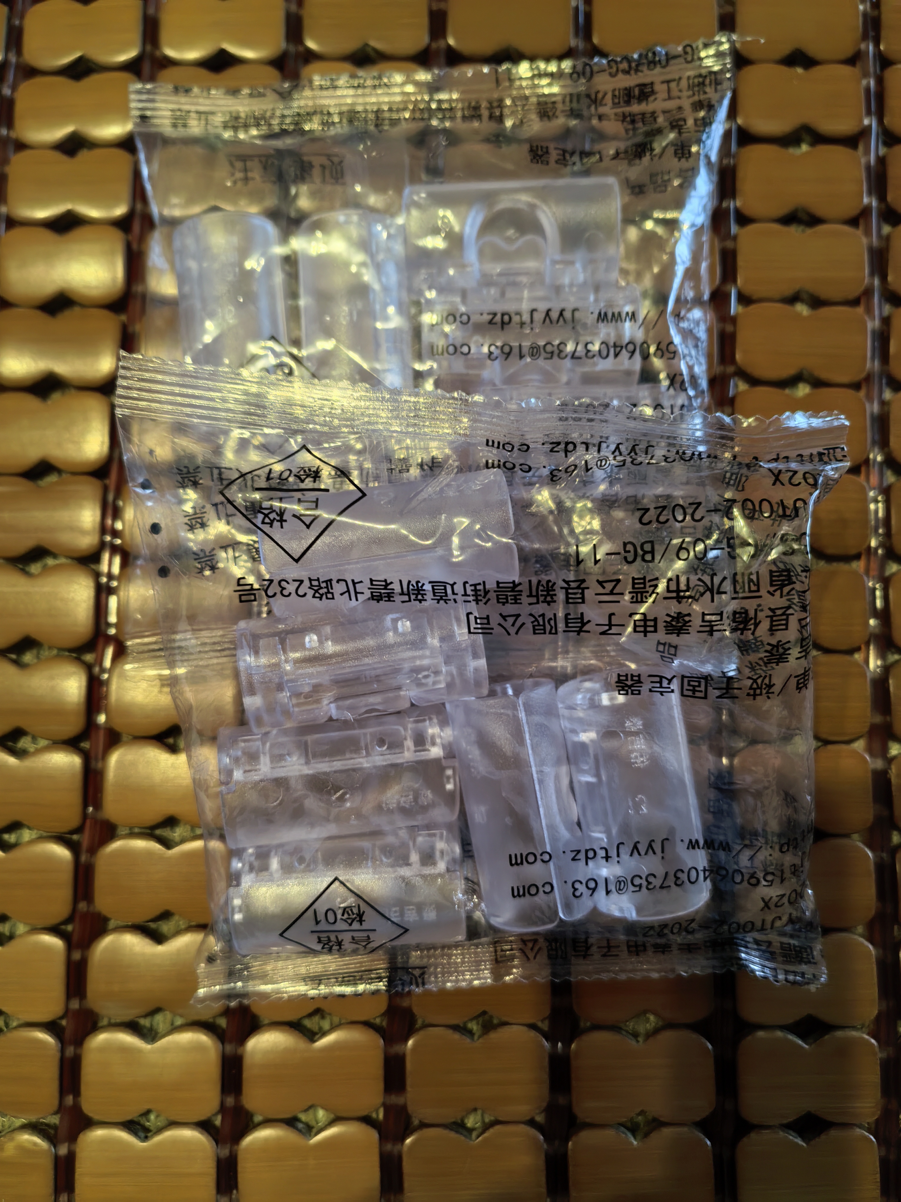 床单固定器无针防跑神器防滑夹子定角器家用床罩夹被子被单被罩 床单固定扣-透明款【12个装】 实拍图