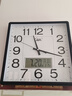 康巴丝（Compas） 挂钟客厅2025款家用大气方形石英钟办公时钟挂墙卧室钟表 3112Y日历黑白（32*32cm） 实拍图