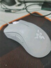 雷蛇（Razer）炼狱蝰蛇标准版有线鼠标 人体工学  电竞游戏 右手通用型 吃鸡/LOL/CS GO游戏鼠标 白色 实拍图