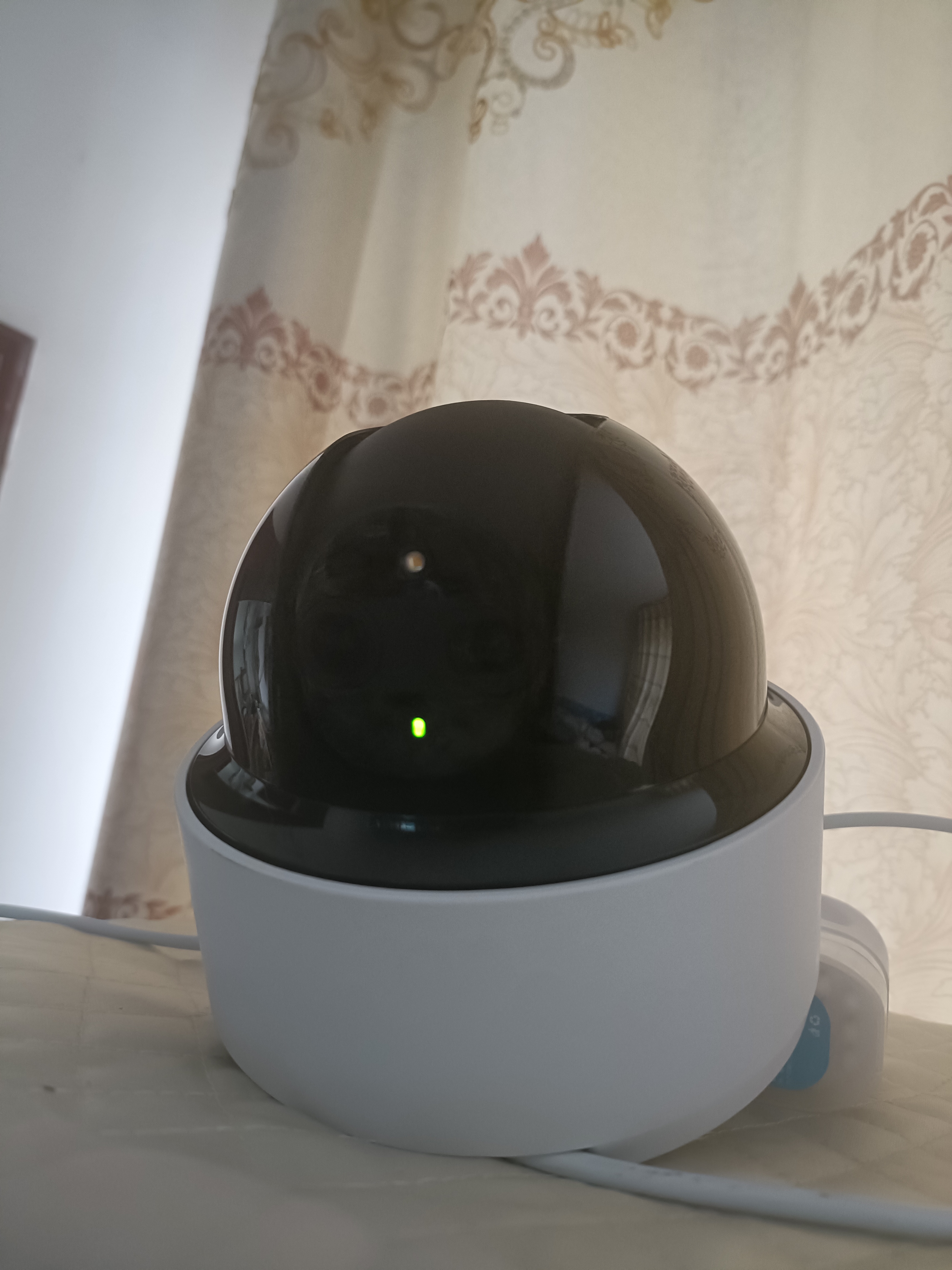 普联（TP-LINK）无线监控摄像头 家用监控器 室内家庭客厅WiFi吸顶半球360°度全景旋转云台高清视像头手机APP远程 400万4MP全彩夜视【双目变焦版】 64GB内存卡【免费升级128GB卡 实拍图