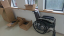 鱼跃(yuwell)护理型轮椅车H059B老人半躺型带坐便器椅餐板钢管可折叠 实拍图