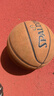 斯伯丁（SPALDING）篮球飞行员06十字型防尘吸湿皮料室内外通用7号成人青少年77-739Y 实拍图