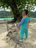 JEEMERY婴儿泳衣宝宝1-3岁儿童泡温泉男女童幼儿连体长袖带帽沙滩游泳装 湖蓝10码+防晒帽 适合120-130cm 均码 上身偏紧身，建议拍大一码 实拍图