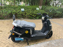 新日电动摩托车72V35Ah石墨烯电池160km长续航电摩1200W大电机智能电动车通勤代步外卖两轮电瓶车 耀夜黑-智能版 实拍图