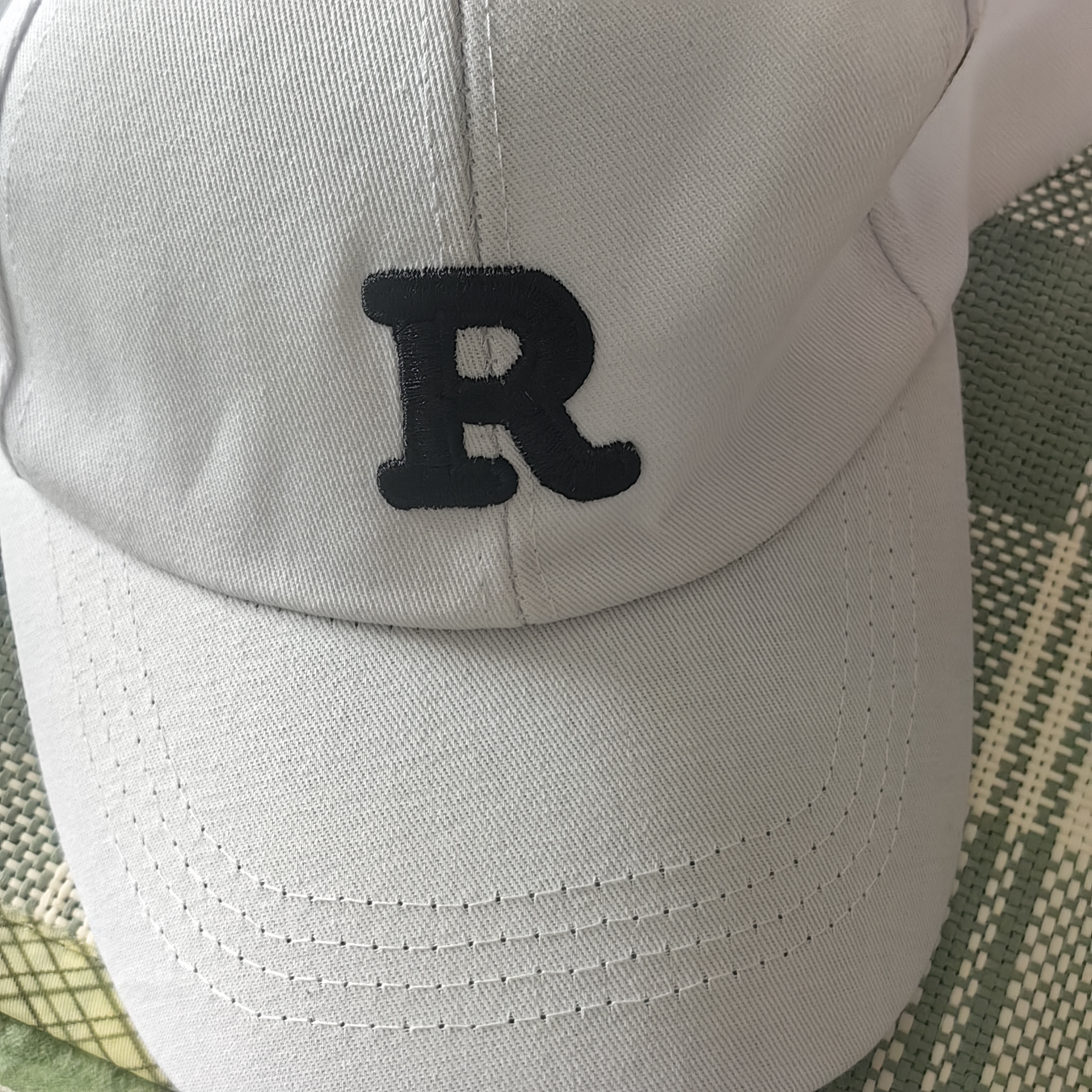 潮流棒球帽子大头围显脸小春夏秋冬字母百搭鸭舌帽遮阳帽 R标【白色】 均码 实拍图