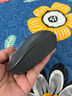 罗技（Logitech）M196 无线蓝牙鼠标 办公鼠标 笔记本商务办公家用 小巧便携 对称手型 石墨灰 实拍图
