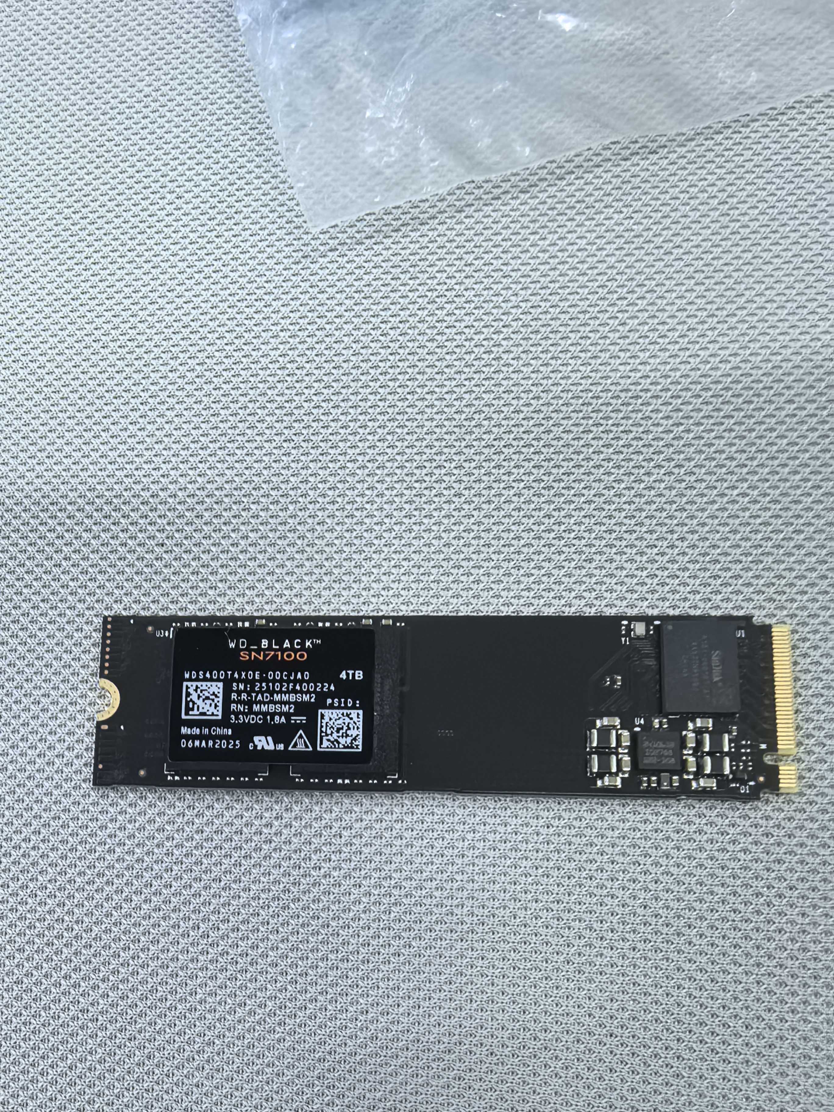 西部数据（WD）SSD固态硬盘 SN7100 PCIe4.0（NVMe协议） M.2接口 AI电脑配件 笔记本电脑游戏硬盘 SN7100|电竞优选 4TB 实拍图
