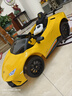 【正版授权】兰博基尼儿童电动车四轮遥控宝宝电动汽车小孩子玩具车可坐人星辰皓 黄色四驱+摇摆+蓝牙遥控+手机蓝牙+皮座+锂电瓶 实拍图