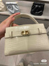 CHARLES&KEITH鳄鱼纹凯莉包手提斜挎婚包包女包生日礼物CK2-50270880-1 Ivory象牙色 S 实拍图