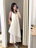 铂呐苓连衣裙女2025夏高级感小众设计法式初恋无袖白色背心气质宽松长裙 不规则吊带连衣裙【白色】 L 100-115斤 实拍图