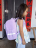 醇龙（CHUNLONG）儿童书包小学生女孩三到六年级一二减负男孩防水双肩背包轻便 小号紫色HC368 实拍图