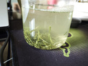 龍潭（LONG TAN）2025新茶龙潭信阳毛尖特级绿茶100g 家香系列罐装精选口粮茶叶 家香100g 实拍图