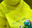 牧萌儿童雨衣带书包位男童女童加长全身学生雨披 黄色恐龙拉链款 4XL 实拍图