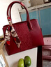 意尔康大容量托特包刺绣婚包国风妈妈包女士手提包31W28014-956酒红 实拍图