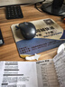 罗技（Logitech）M196 无线蓝牙鼠标 办公鼠标 笔记本商务办公家用 小巧便携 对称手型 石墨灰 实拍图
