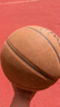 斯伯丁（SPALDING）篮球飞行员06十字型防尘吸湿皮料室内外通用7号成人青少年77-739Y 实拍图