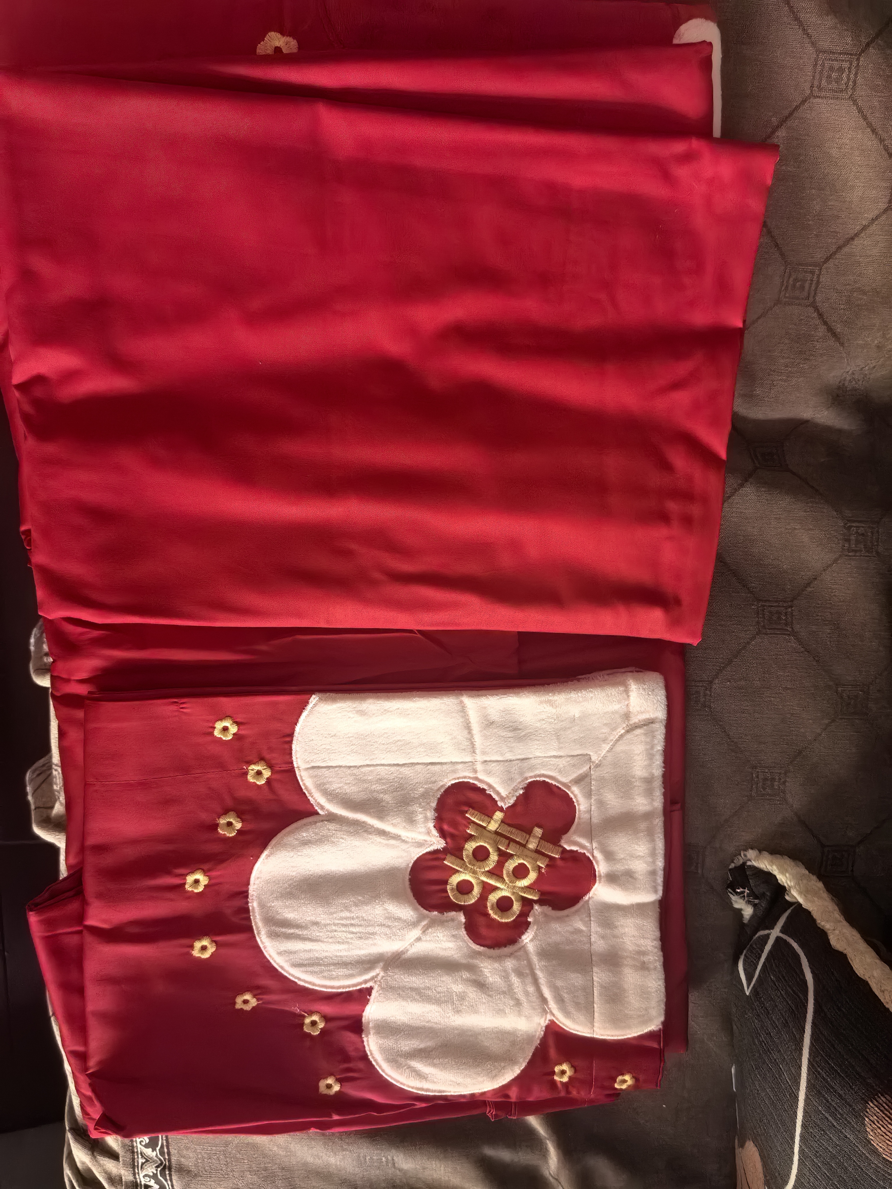 艾维（I-WILL）结婚四件套纯棉全棉刺绣被套床单红新婚喜庆 1.8/2米床 万千囍事 实拍图