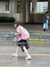 安踏儿童运动鞋女大童2025夏季透气抽绳一脚蹬溯溪沙滩鞋A22526901 实拍图