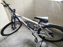 飞鸽（FLYING PIGEON）山地自行车成人男女变速山地车青少年中小学生车越野户外骑行单车 【高碳钢】G8002代-辐条轮-白色 26寸轮组（适合160-180cm） 24速标准版 实拍图