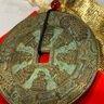 【龙虎山发货】山鬼花钱吊坠道家真品古钱币项链朱砂八卦铜钱饰品 祝福款 老款天机龙门5.5cm 实拍图
