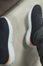 斯凯奇（Skechers）夏季男鞋新款轻便一脚蹬透气网面休闲运动跑步鞋百搭慢跑鞋 海军蓝色/橘色/210281-NVOR 41 实拍图