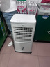 美的（Midea）冷风扇 家用立式单冷空调扇客厅卧室移动冷风机冰晶水冷小空调制冷机 定时遥控制冷风扇 AAG12XF 实拍图
