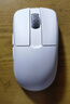 摩豹（Motospeed）X1 无线三模游戏鼠标 轻量化设计 PAW3395 无线4K 中小手鼠标 亲肤涂层  白色 实拍图