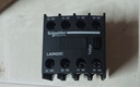 施耐德电气交流接触器LC1D09M7C 三相常开控制器线圈电压AC220V 50/60Hz电流9A 实拍图