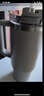 STANLEY巨无霸吸管杯水杯保温杯大容量办公车载不锈钢杯子887ML-烟灰 实拍图