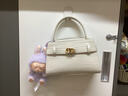 CHARLES&KEITH鳄鱼纹凯莉包手提斜挎婚包包女包生日礼物CK2-50270880-1 Ivory象牙色 S 实拍图
