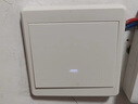 国际电工无线遥控开关220v控制器86型智能双控免布线家用电灯远程随意贴 二开白套装 实拍图