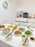 以辰碗盘餐具整套奶油风2025新款家用小清新整套高颜值碗碟筷子组合 高温釉下彩混搭十人食 63件套 实拍图
