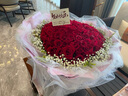 来一客情人节鲜花速递99朵红玫瑰花束生日礼物表白求婚全国同城配送 99朵红玫瑰白色芭蕾风 实拍图