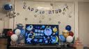 倍欢喜 生日场景布置卡通气球桌飘背景墙儿童生日快乐发光装饰灯光拉旗 太空人桌飘生日布置套装 实拍图