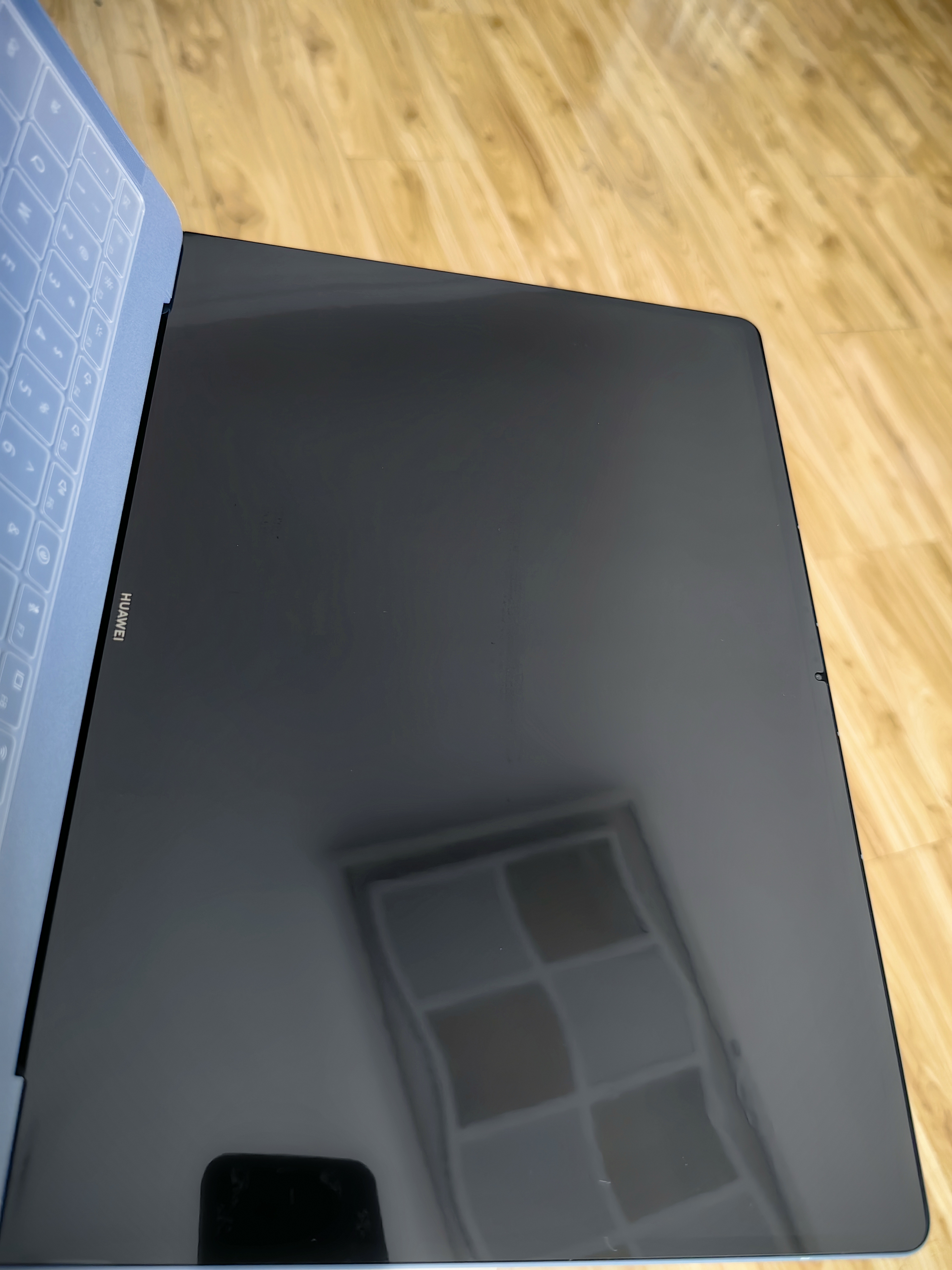 嘉速华为MateBook X Pro 2025/24/23款键盘膜 高清屏幕膜 14.2英寸笔记本保护贴膜套装 一套配齐更省事 实拍图
