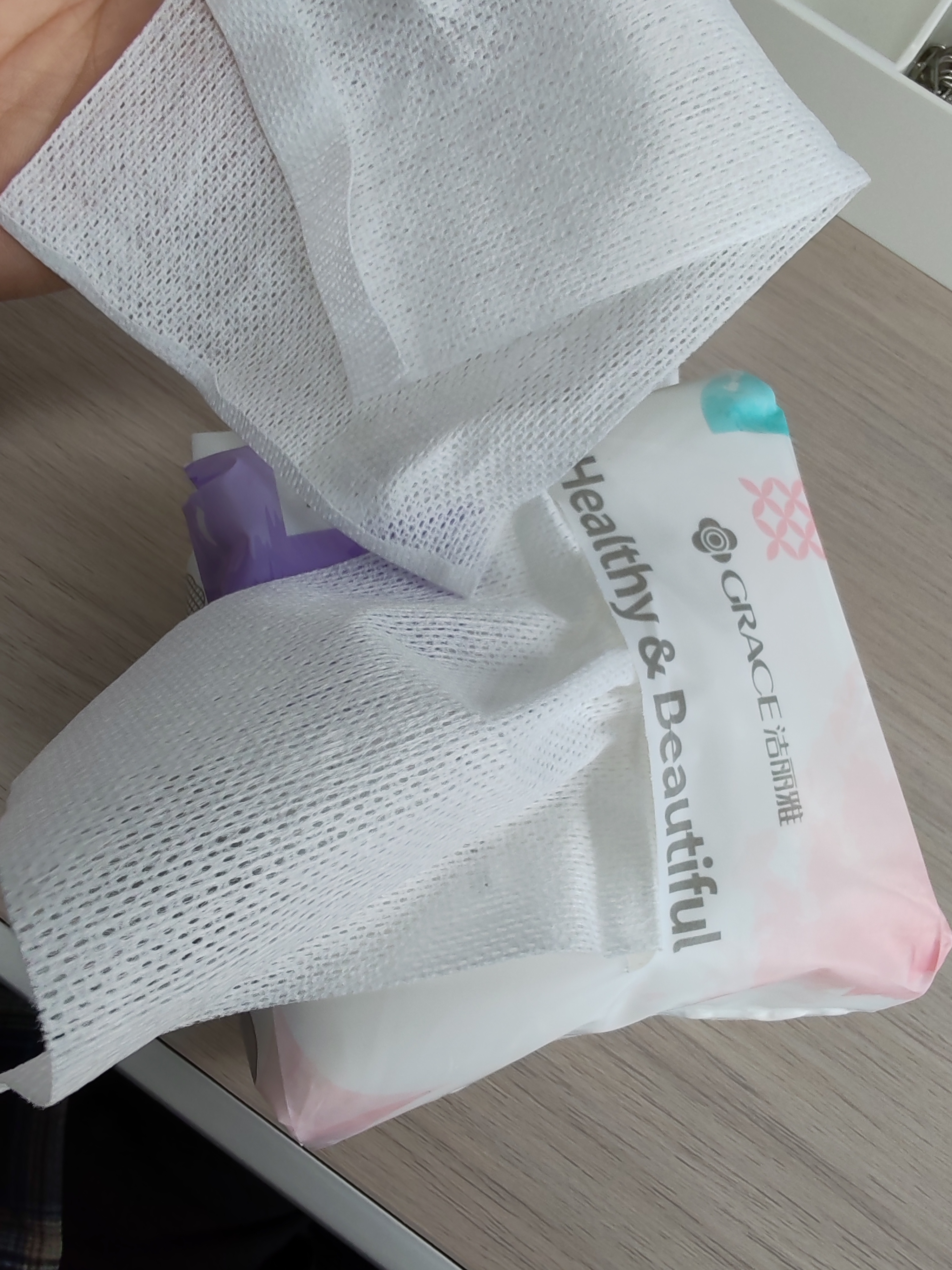 洁丽雅（Grace）一次性洗脸巾单包洁面巾洗面巾卸妆棉擦脸巾化妆棉10*20cm 80片 实拍图