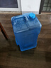 户外水桶 纯净水桶手提式 车载储水桶食品级饮用水桶大容量空桶 25升蓝色食品级加厚水桶+备用盖 实拍图